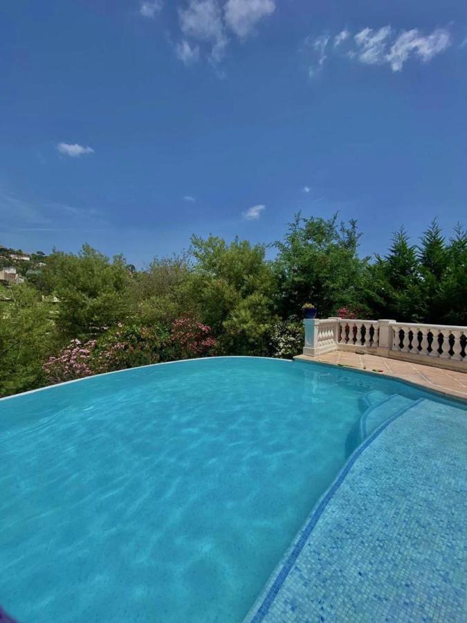 Loue Rez de Villa Mandelieu Extérieur photo